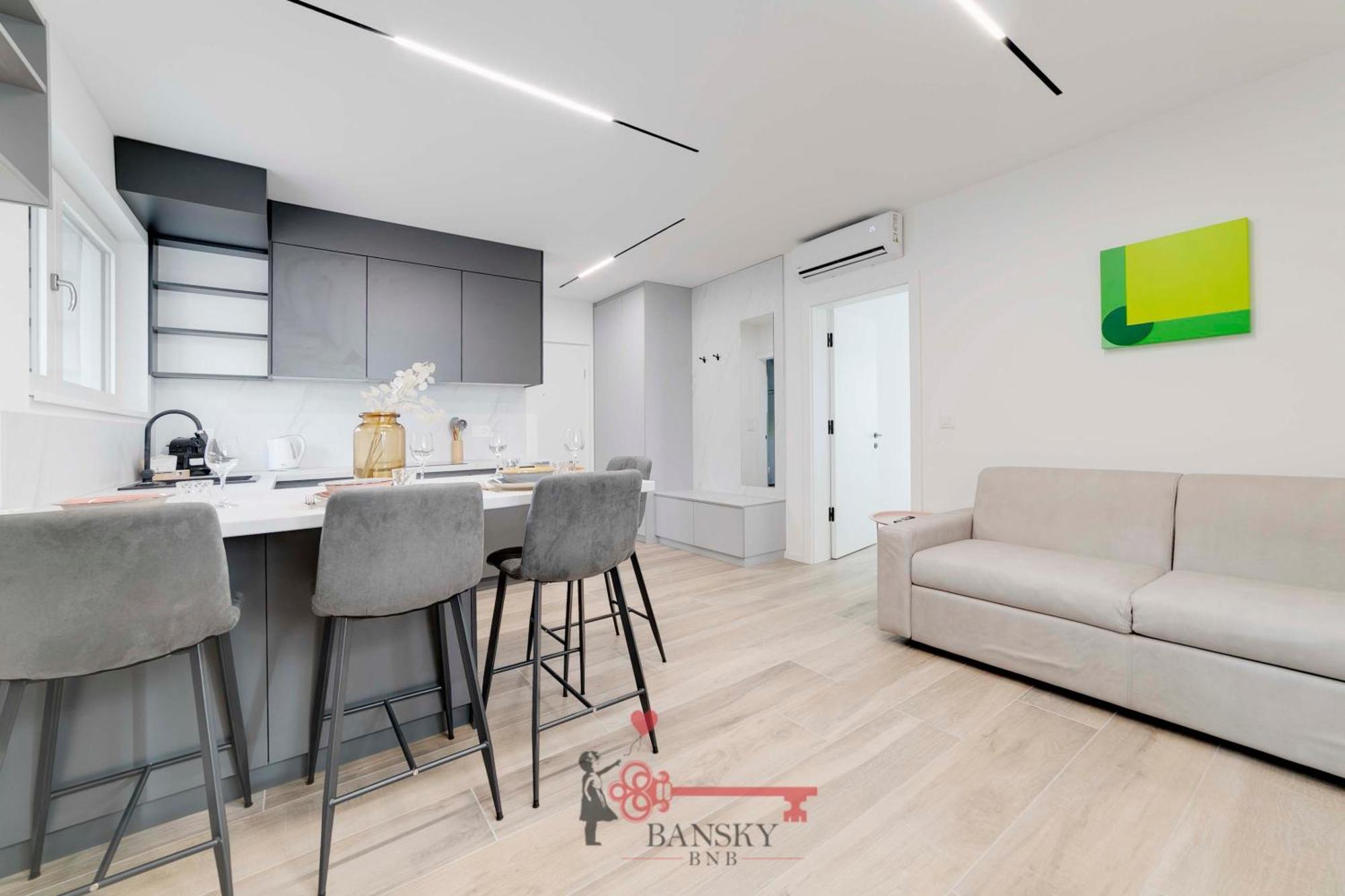 Home Sofia Room 2 - Modern Station -By Easylife Swiss Lugano Exteriör bild